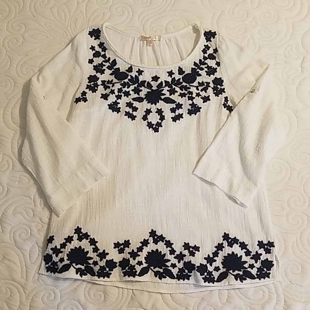 Skies are Blue Top - medium
